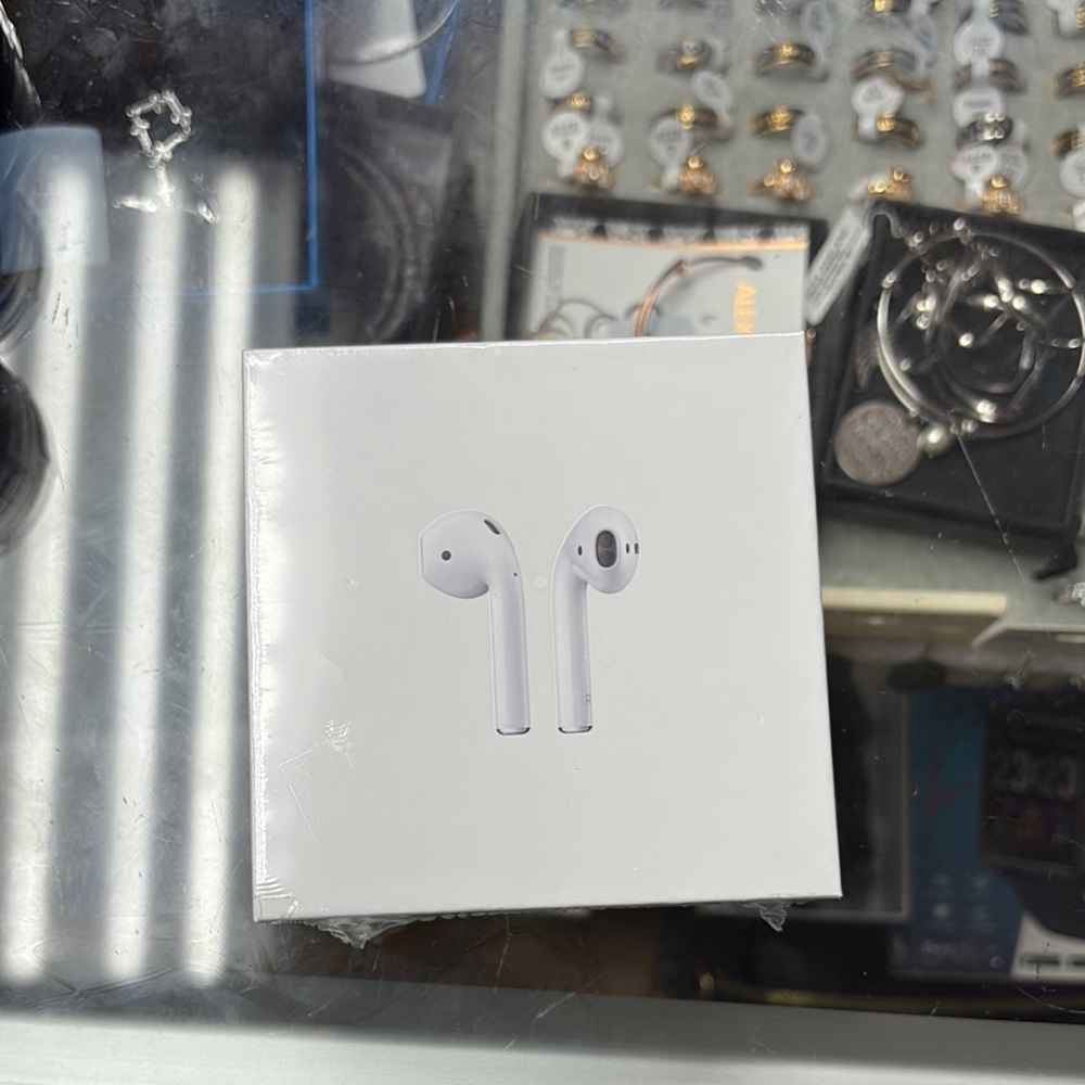 Wireless Earbuds - White